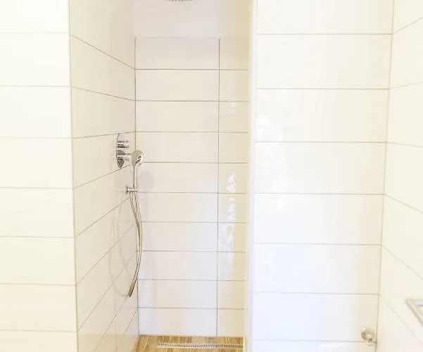 Апартаменты Adel Изола